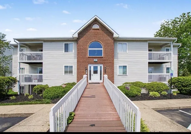Photo 1 of Sale Pending at 401 Poinsetta Ct #12, Florence, KY 41042 | MLS# 645027 | Listing updated on 2026-09-14