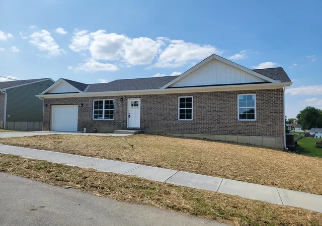 Photo 3 of Single family home for sale at 18 Nicholson Ave, Walton, KY 41094 | MLS# 645033 | Listing updated on 2026-09-09