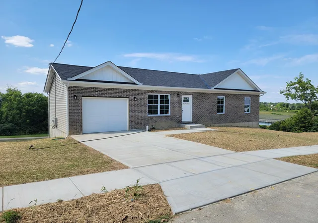 Photo 4 of Single family home for sale at 18 Nicholson Ave, Walton, KY 41094 | MLS# 645033 | Listing updated on 2026-09-09