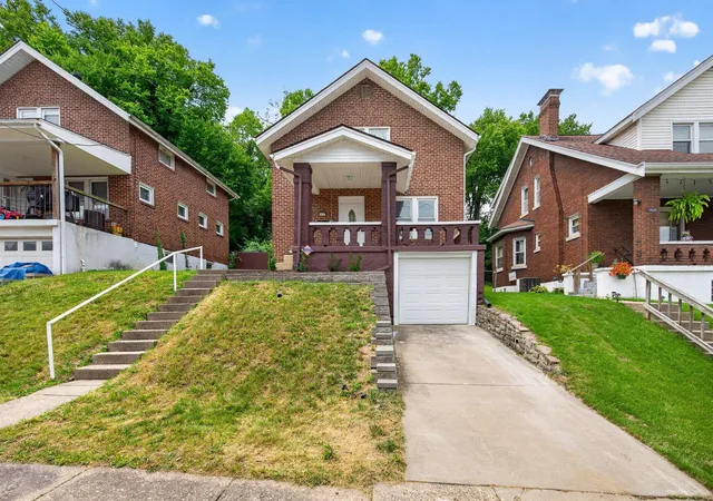 Single family home for sale at 1507 Monroe St, Covington, KY 41014 | MLS# 645078