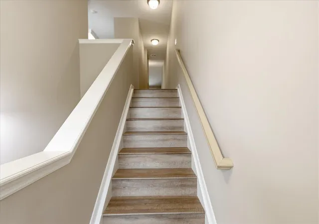 Listing Photo 4 - Condo for sale in building located at 1964 Tanners Cvs Rd, Hebron, KY 41048