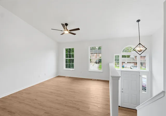 Photo 3 of Sale Pending at 405 Eagle Creek Dr, Dry Ridge, KY 41035 | MLS# 645939 | Listing updated on 2026-10-10