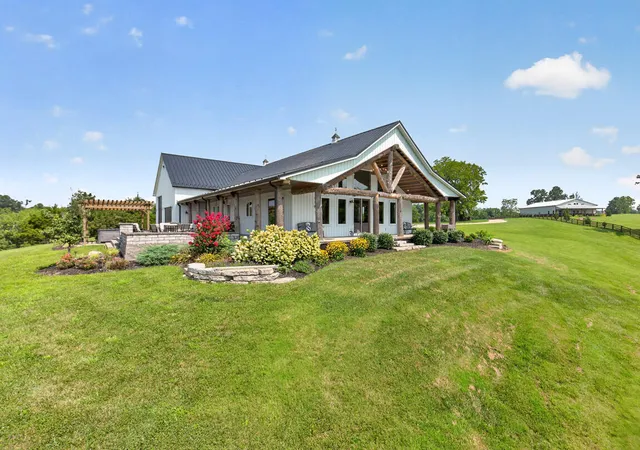 Photo 2 of Single family home for sale at 2919 Highway 16, Glencoe, KY 41046 | MLS# 645065 | Listing updated on 2026-07-27