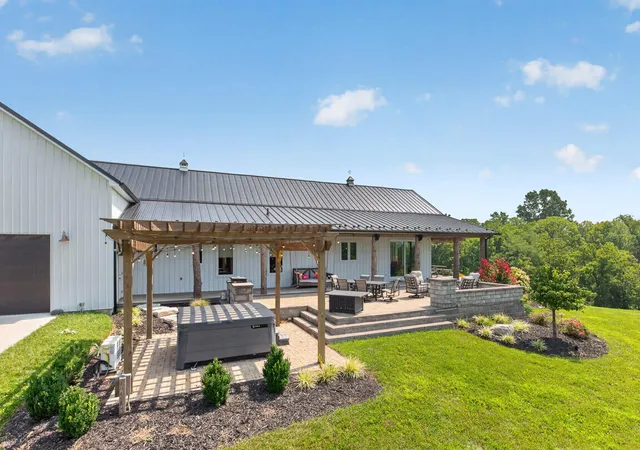 Photo 2 of Single family home for sale at 2919 Highway 16, Glencoe, KY 41046 | MLS# 645065 | Listing updated on 2026-07-27