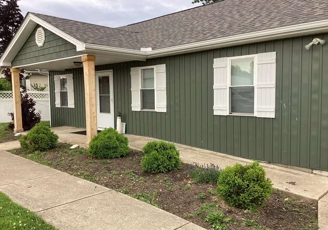 Photo 2 of Single family home for sale at 311 E High St, Warsaw, KY 41095 | MLS# 645064 | Listing updated on 2026-08-03