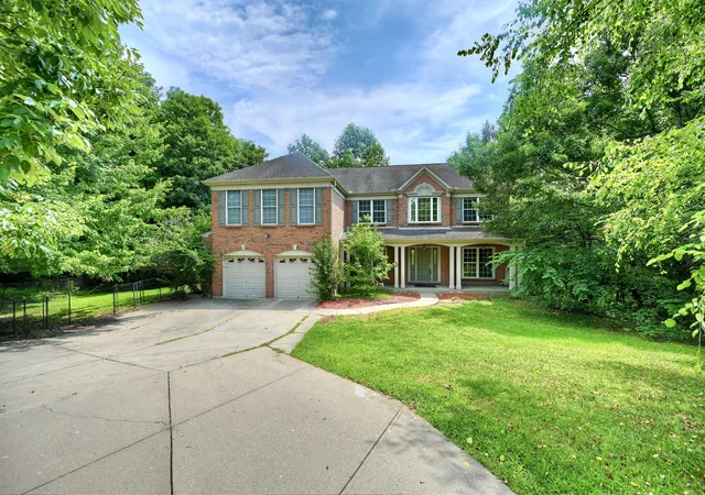 2nd image of 1366 Brightleaf Blvd, Erlanger, KY 41018 | MLS# 645109
