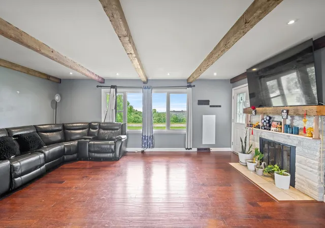 Photo 3 of Single family home for sale at 709 Losey Rd, Alexandria, KY 41001 | MLS# 645077 | Listing updated on 2026-08-19