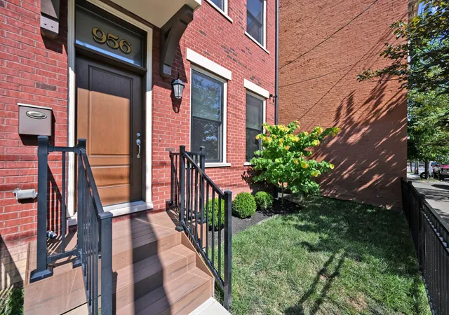 2nd image of 956 Philadelphia St, Covington, KY 41011 | MLS# 645133