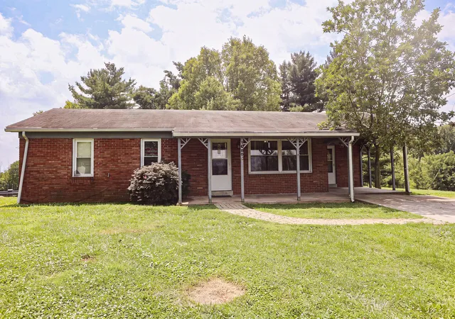 Photo 1 of Sale Pending at 10690 Us Hwy 127, Sparta, KY 41086 | MLS# 645096 | Listing updated on 2026-08-27