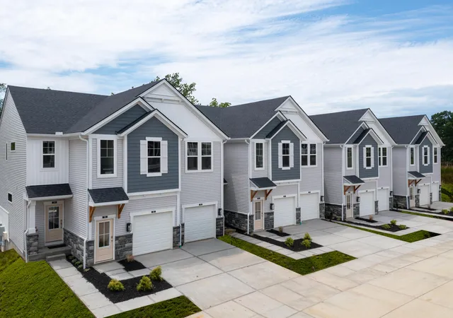 1st image of 779 Oberon Ln, Florence, KY 41042 | MLS# 645091