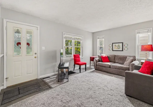 3rd image of 107 Timberlake Ave, Erlanger, KY 41018 | MLS# 645135