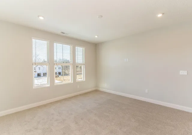 Listing Photo 4 - Condo for sale in building located at 556 Tristan Ln, Florence, KY 41042