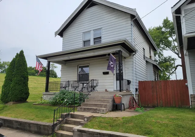 2nd image of 715 Delmar Pl, Covington, KY 41014 | MLS# 645115