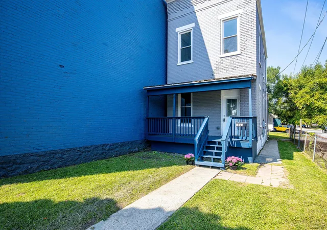 1st image of 1601 Russell St, Covington, KY 41011 | MLS# 645268