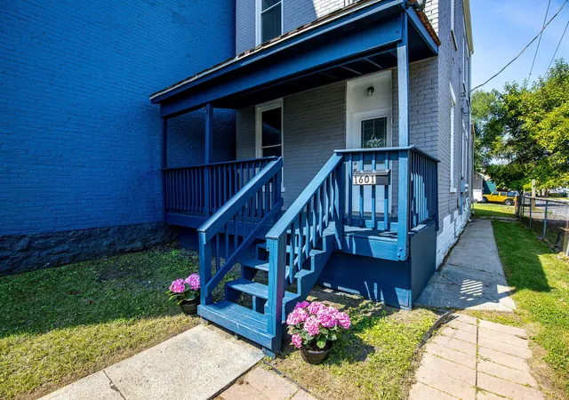 2nd image of 1601 Russell St, Covington, KY 41011 | MLS# 645268