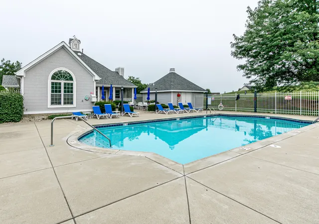 2nd image of 1118 Periwinkle Dr, Florence, KY 41042