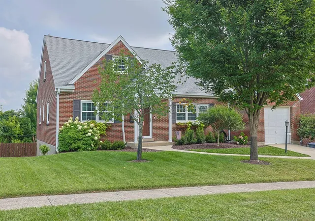 2nd image of 1238 Upland Ave, Covington, KY 41011 | MLS# 645197