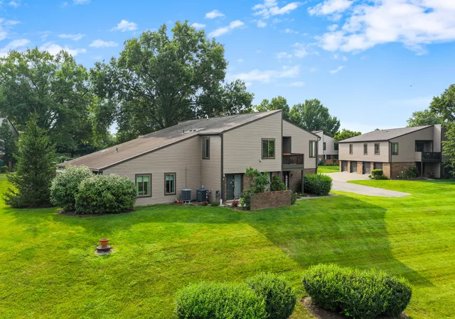 2nd image of 903 Outlook Ridge Ln, Villa Hills, KY 41017 | MLS# 645214