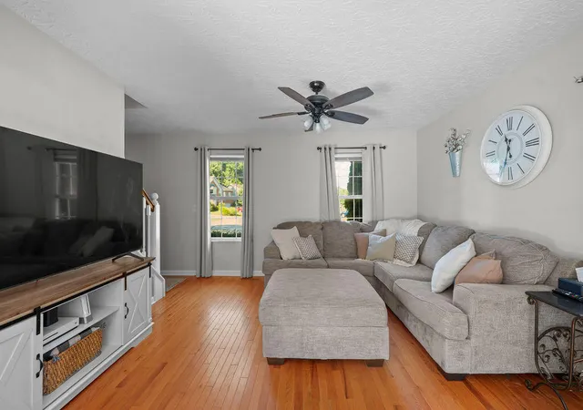 Photo 3 of Sale Pending at 2700 Dorado Ct, Burlington, KY 41005 | MLS# 645242 | Listing updated on 2026-09-14