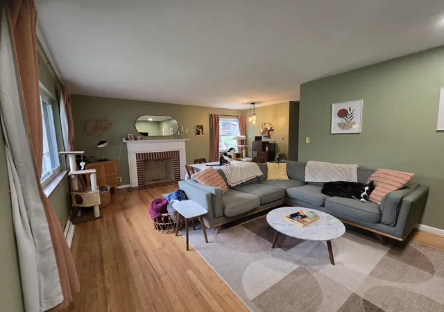 Photo 3 of Sale Pending at 2161 Uhl Rd, Cold Spring, KY 41076 | MLS# 645150 | Listing updated on 2026-10-12