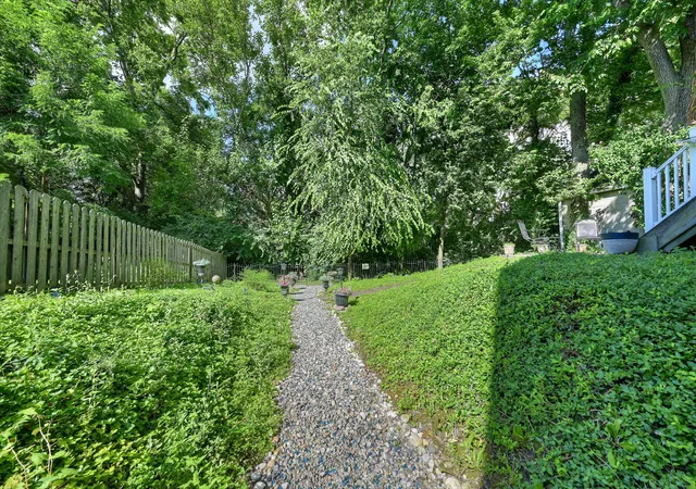 4th image of 26 W Maple Ave, Fort Mitchell, KY 41011 | MLS# 645953