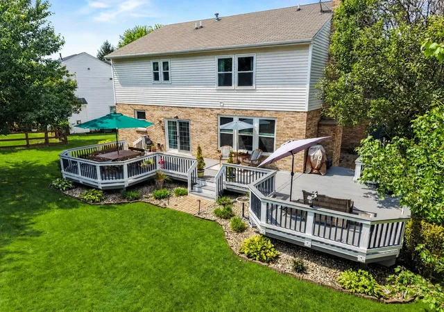 2nd image of 9738 Cherbourg Dr, Union, KY 41091 | MLS# 645720