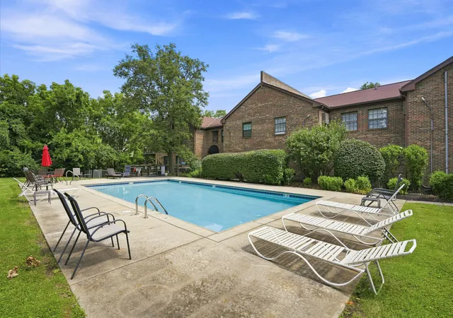 2nd image of 500 Hl St, Fort Thomas, KY 41075