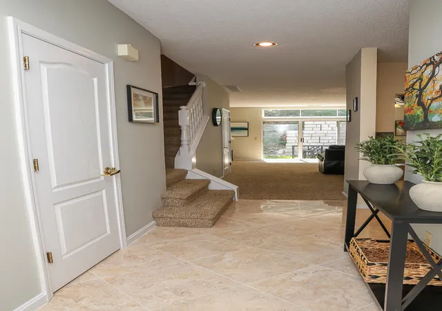 2nd image of 808 Rossford, Bellevue, KY 41073 | MLS# 645226