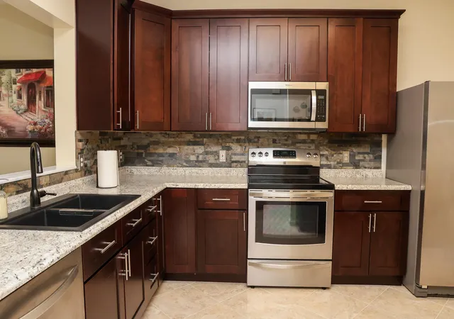 3rd image of 808 Rossford, Bellevue, KY 41073 | MLS# 645226