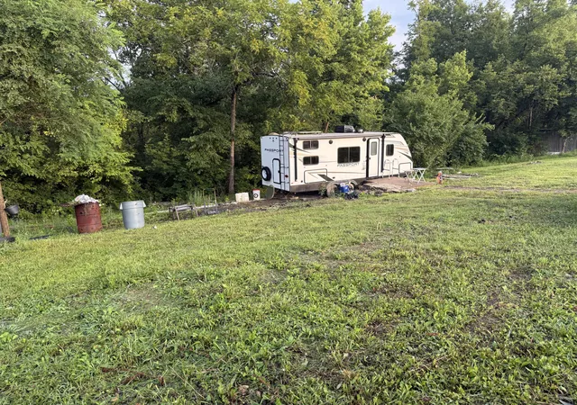 Photo 3 of Sale Pending at 342 Lehman Dr, De Mossville, KY 41033 | MLS# 645160 | Listing updated on 2026-10-08