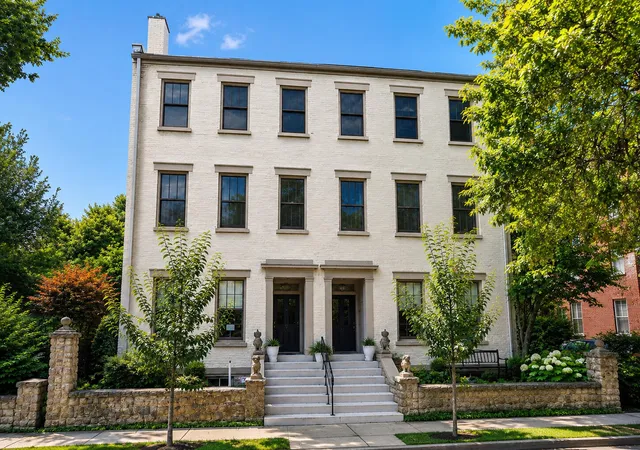 1st image of 223 E 2nd St, Covington, KY 41011 | MLS# 645217