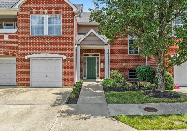 1st image of 562 Fawn Run Dr, Newport, KY 41076 | MLS# 645215