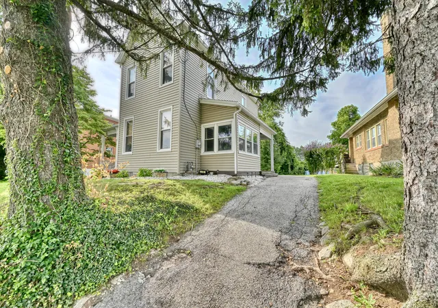 1st image of 10 Concord Ave, Fort Thomas, KY 41075 | MLS# 645183