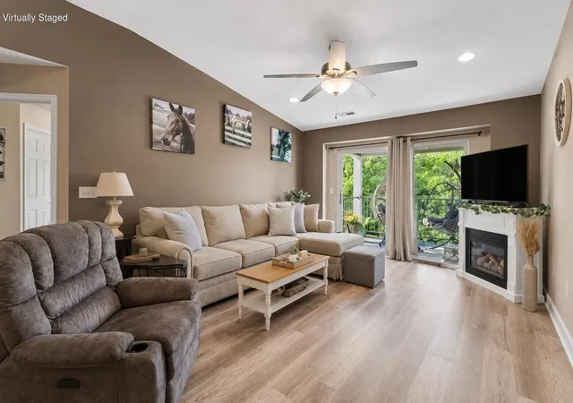 image of 2396 Paragon Mill Dr #303, Burlington, KY 41005 | MLS# 645207