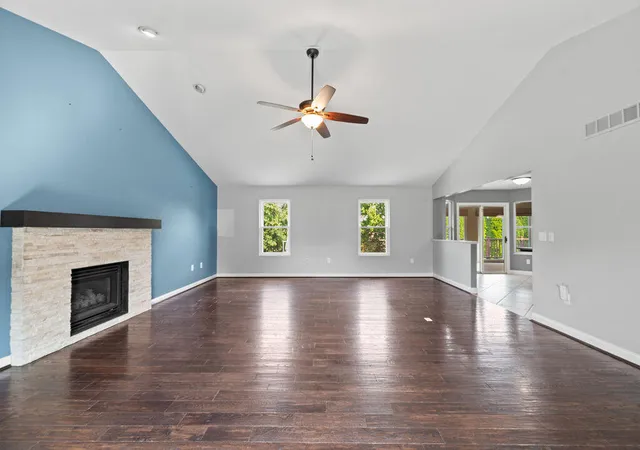 5th image of 2656 Teaberry Ct, Burlington, KY 41005 | MLS# 645222
