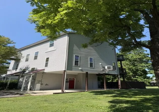 Photo 3 of Single family home for sale at 111 Parkview St, Augusta, KY 41002 | MLS# 645229 | Listing updated on 2026-07-31
