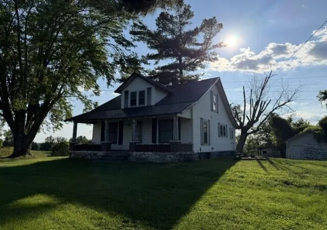 Photo 3 of Sale Pending at 3624 Kentucky 330 W, Falmouth, KY 41040 | MLS# 645246 | Listing updated on 2026-08-03