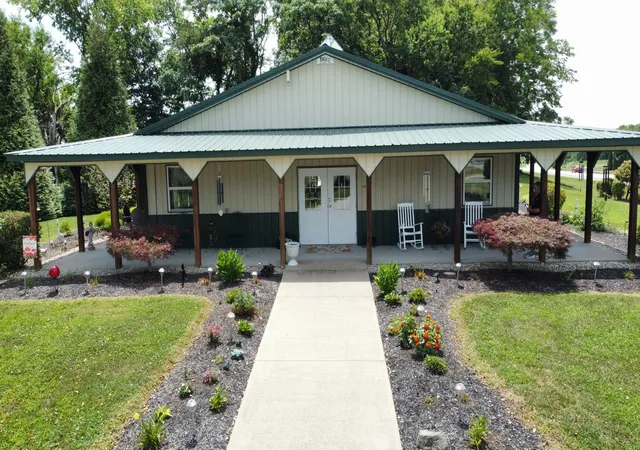 Photo 3 of Single family home for sale at 3680 Highway 127 N, Owenton, KY 40359 | MLS# 645284 | Listing updated on 2026-08-20
