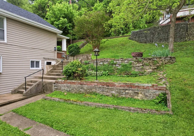 Photo 4 of Single family home for sale at 19 E 6th Street, Maysville, KY 41056 | MLS# 645527 | Listing updated on 2026-09-13