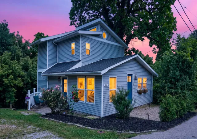 2nd image of 486 Forest Rd, Covington, KY 41015 | MLS# 645402