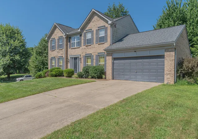 Photo 2 of Sale Pending at 3016 Wolf Crk Way, Burlington, KY 41005 | MLS# 645351 | Listing updated on 2026-08-19