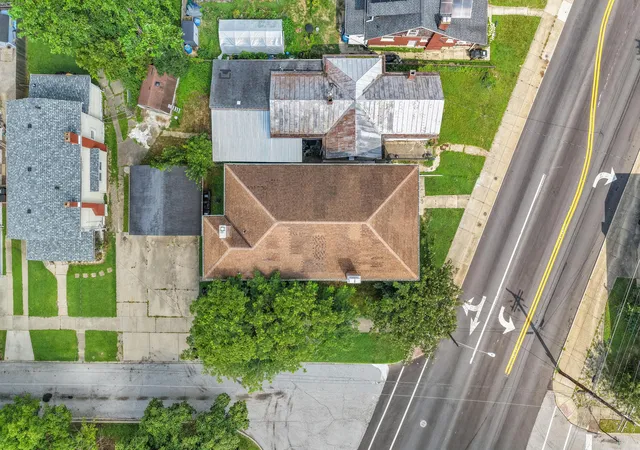 Listing Photo 2 - Condo for sale in building located at 3009 Decoursey Ave, Covington, KY 41015