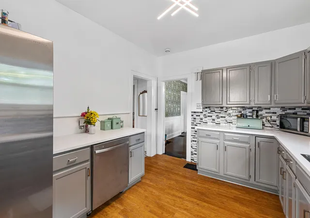Photo 3 of Multi family home for sale at 3009 Decoursey Ave, Covington, KY 41015 | MLS# 645320 | Listing updated on 2026-10-02