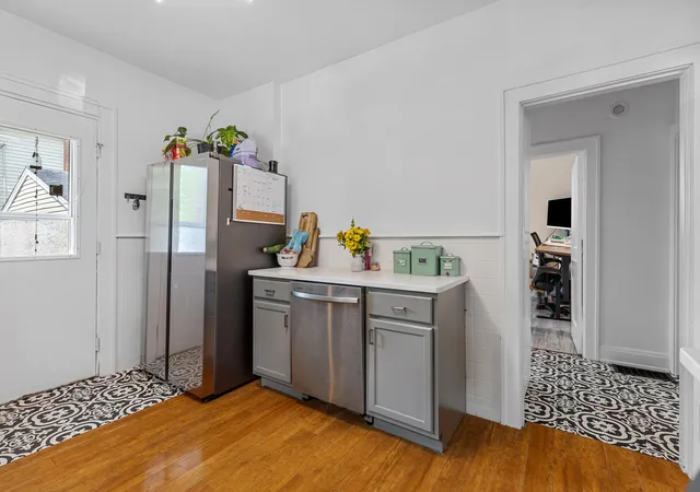 Photo 4 of Multi family home for sale at 3009 Decoursey Ave, Covington, KY 41015 | MLS# 645320 | Listing updated on 2026-10-02
