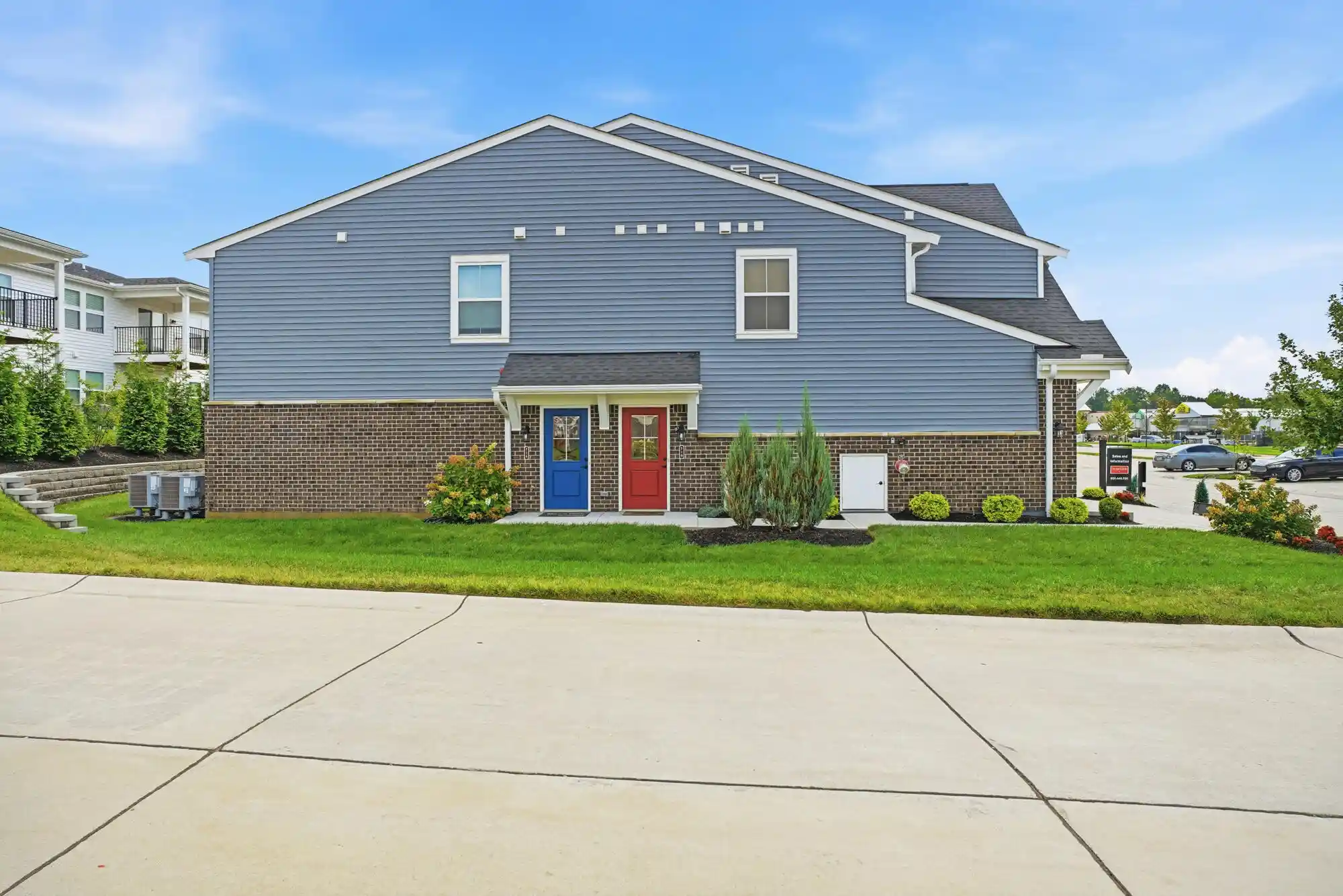 Listing Photo 2 - Condo for sale in 710 Crescent Lndg located at 710 Crescent Lndg, Walton, KY 41094 - Unit 710 Crescent Landing