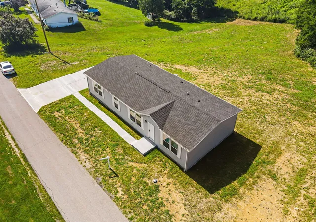 Photo 24 of Single family home for sale at 100 Parts Ln, Dry Ridge, KY 41035 | MLS# 645314 | Listing updated on 2026-08-26