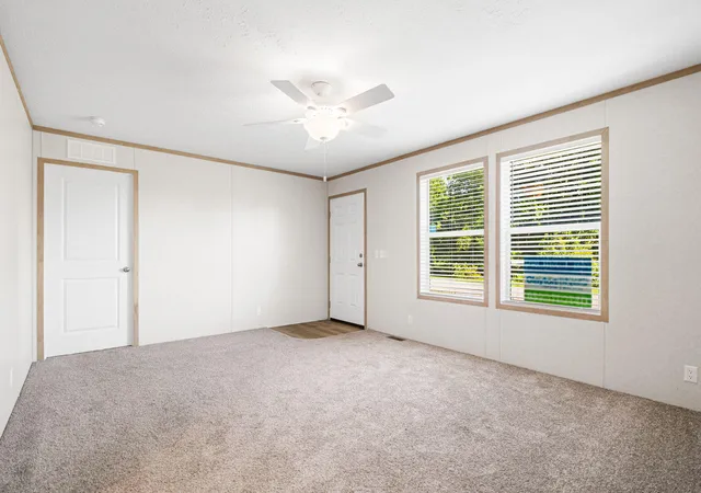 Photo 4 of Single family home for sale at 100 Parts Ln, Dry Ridge, KY 41035 | MLS# 645314 | Listing updated on 2026-08-26
