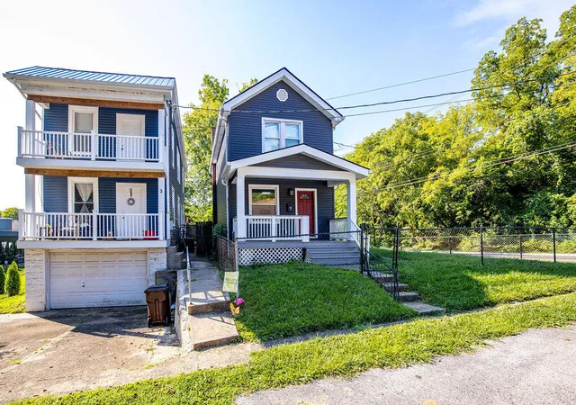 2nd image of 1 Fayette St, Covington, KY 41014 | MLS# 645458