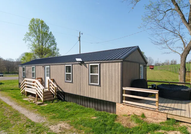 Photo 2 of House for sale at 1810 Twin Crk Rd, Sadieville, KY 40370 | MLS# 645345 | Listing updated on 2026-09-10