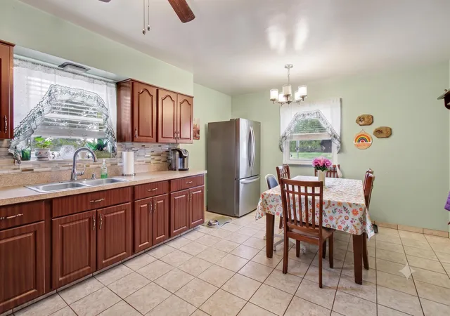 Photo 2 of Single family home for sale at 2019 Uhl Rd, Cold Spring, KY 41076 | MLS# 645473 | Listing updated on 2026-08-24